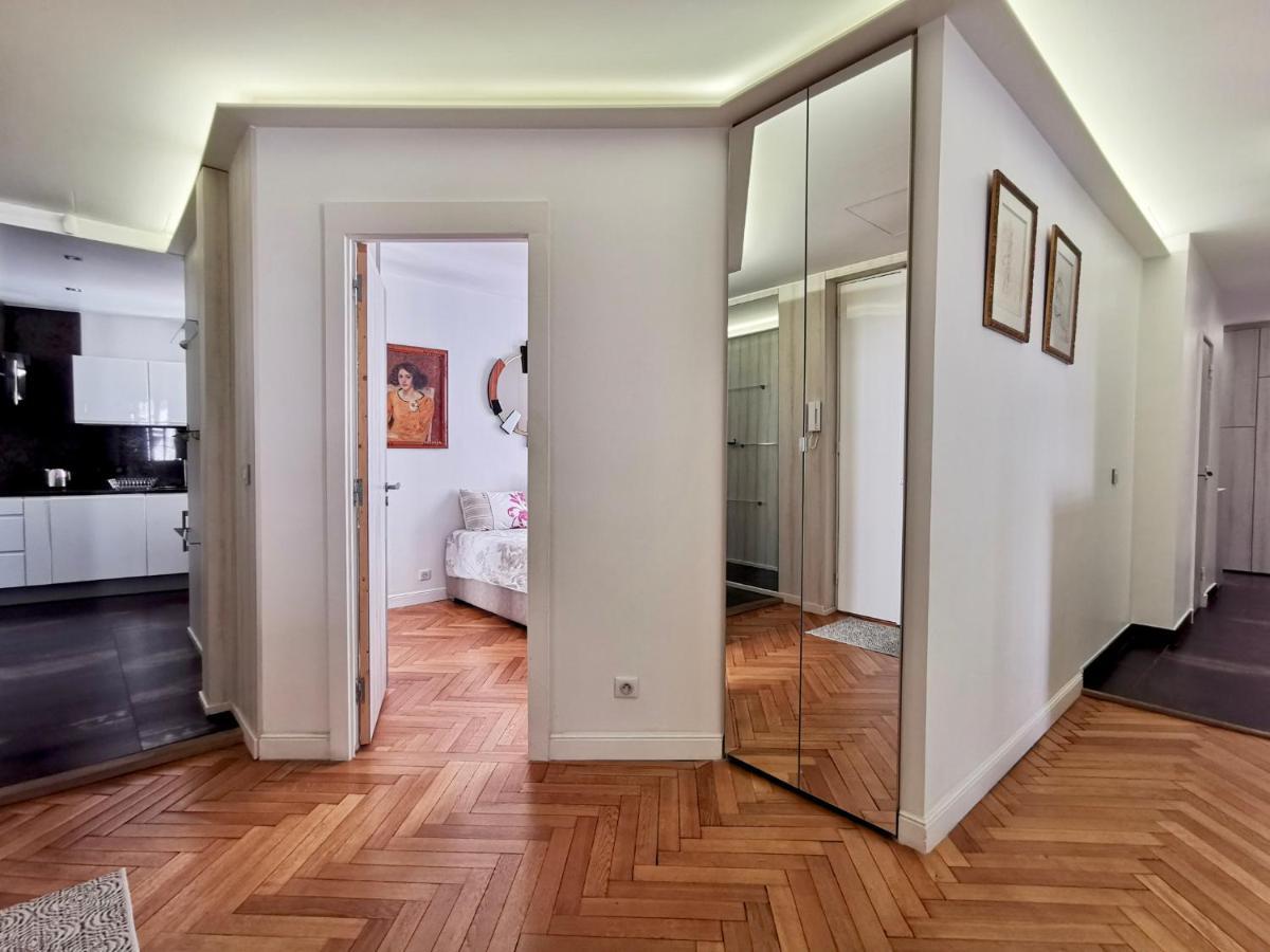 Apartmán Luxury Baquis Nice Exteriér fotografie