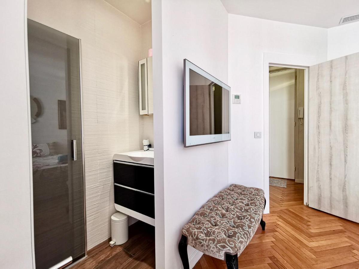 Apartmán Luxury Baquis Nice Exteriér fotografie